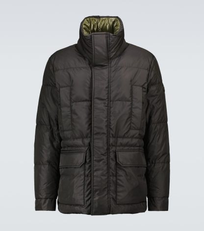 Hochwertiger Designer Moncler Guerin Daunenjacke in Schwarz