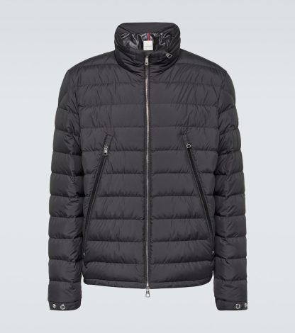 Mode-Luxus Moncler Alfit gesteppte Daunenjacke in Schwarz