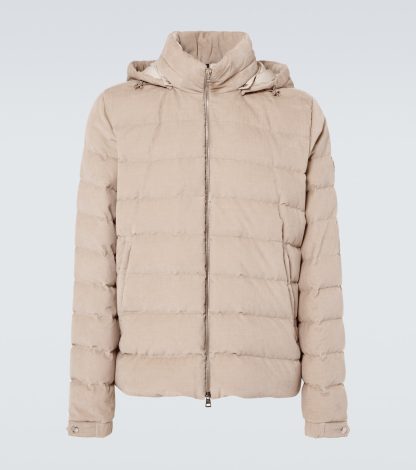 Modedesigner Moncler Chionea Daunenjacke aus Baumwolle in Beige