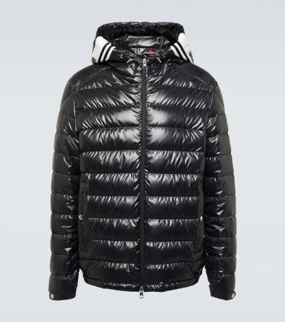 billiger Luxus Moncler Daunenjacke in Schwarz