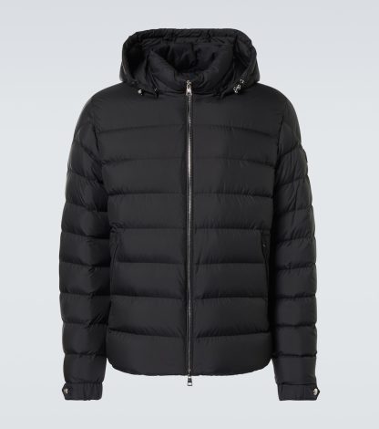 gefälschter Designer Moncler Arneb Daunenjacke in Schwarz